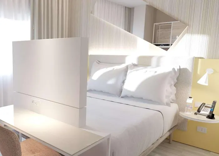 Hotel Adesso