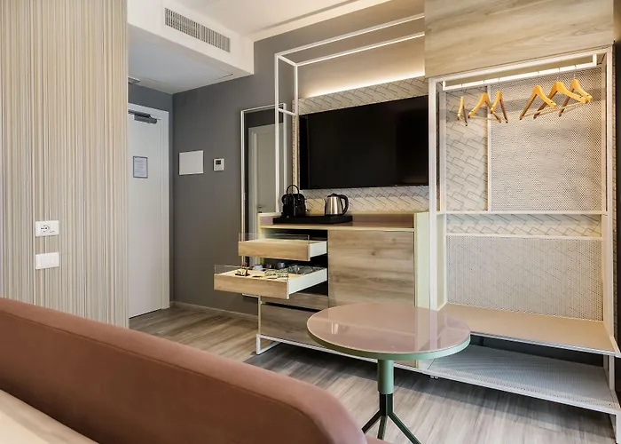 Adesso Otel 4*