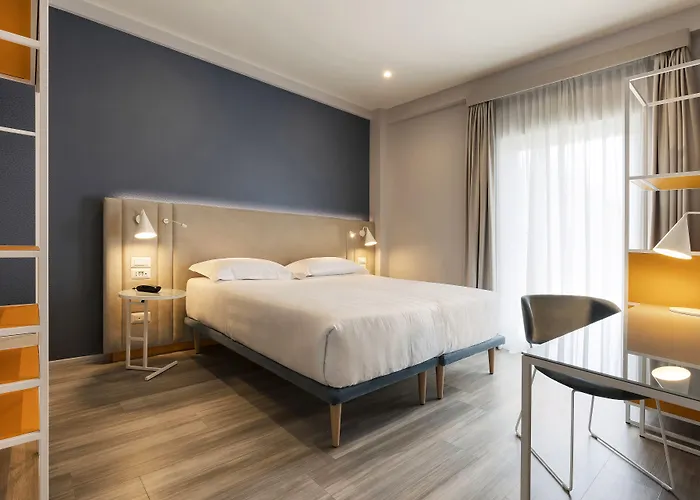 Hotel Adesso